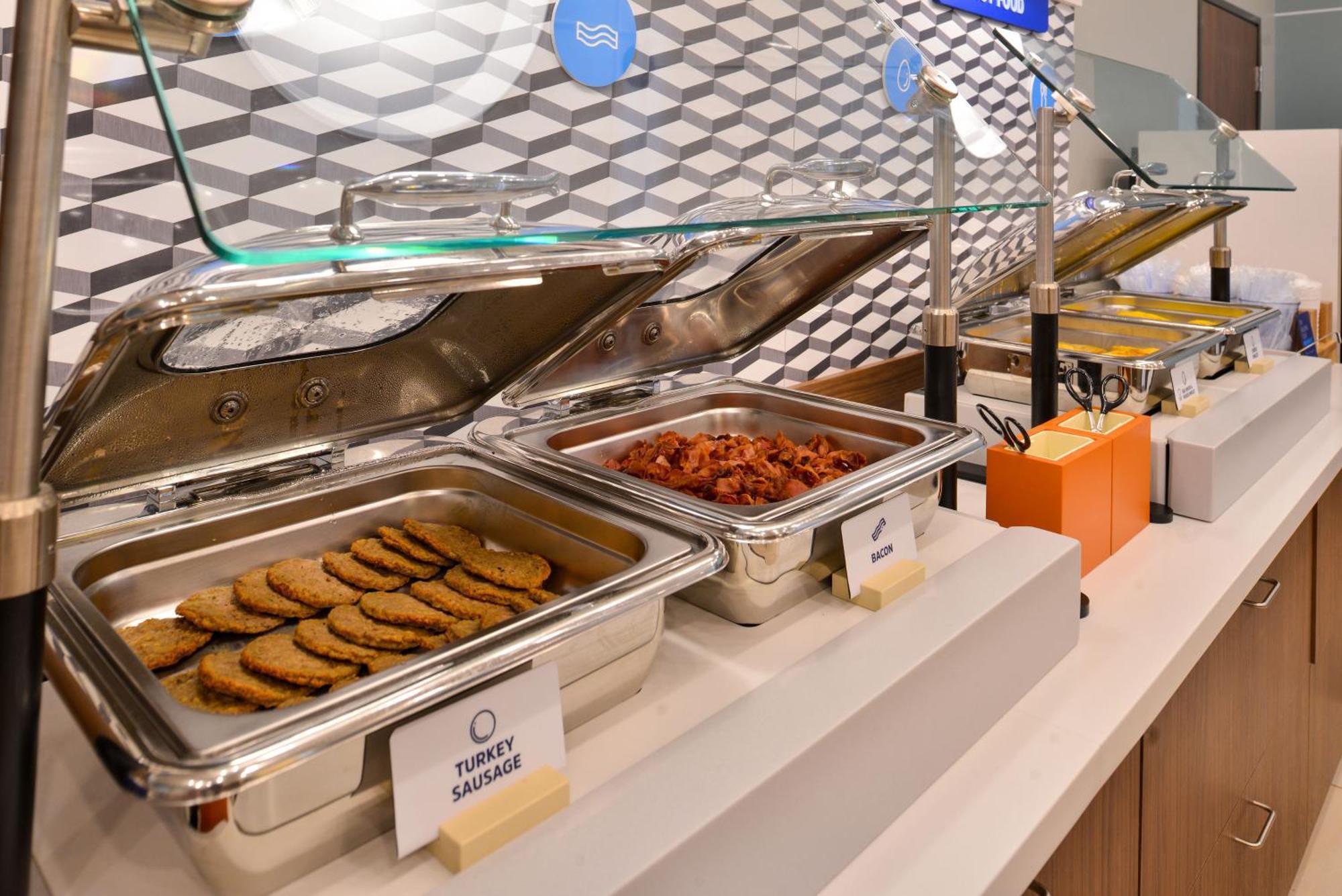Holiday Inn Express & Suites Riverport Richmond By Ihg Ngoại thất bức ảnh